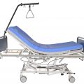 Łóżko ortopedyczne szpitalne materac+wysięgnik, podnoszenie manualne - zdjęcie 1