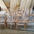 Krzesła F1 drewniane tapicerowane Bluvel 3 - zdjęcie 4