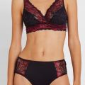 Bielizna Triumph - od 5,70 € - zdjęcie 2