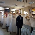 Sprzedam Salon Sukni Ślubnych i Mody Męskiej w Ostrowcu Świętokrzyskim - zdjęcie 3