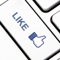Prowadzenie, administracja i reklama konta firmowego na Facebook