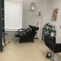 Odstąpię salon fryzjersko-kosmetyczny - 68 m2 - zdjęcie 1