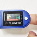 A pulse oximeter / pulsoksynometr - zdjęcie 2