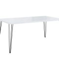 Stół z metalowymi nogami MARE
