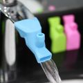 Silikonowa nakładka na kran do mycia zębów rąk dla dzieci
