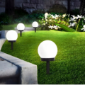 Lampa ogrodowa solarna biała kula LED XXL - zdjęcie 2