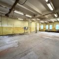 Chorzów, Budynek 670 m² z windą towarową
