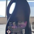 Perwoll Black 3,96l - płyn do prania czarnych tkanin - zdjęcie 2